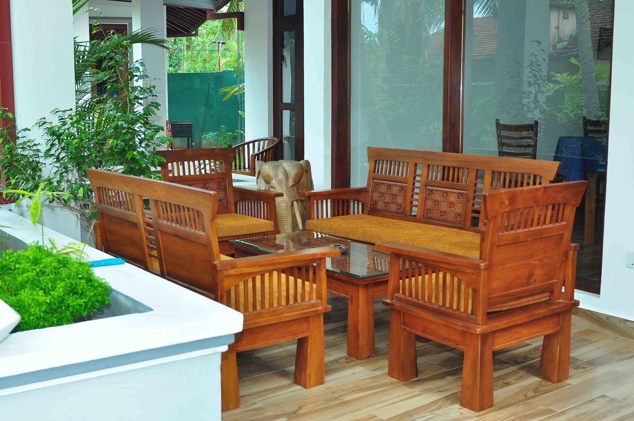 ホテル Aliya Lanka ベールワラ エクステリア 写真